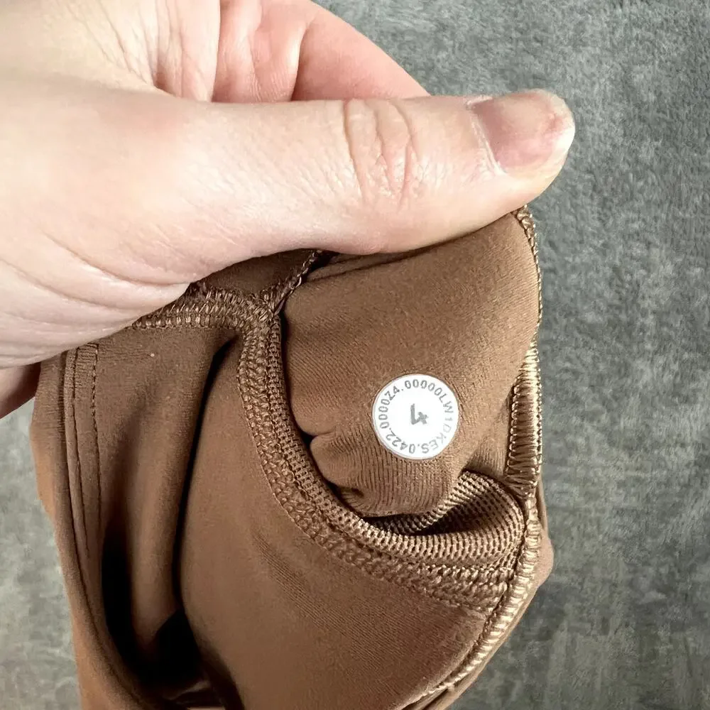 Lululemon Wunder Train Bra Womens 4 Tan Performance Stretch‎ Athleisure